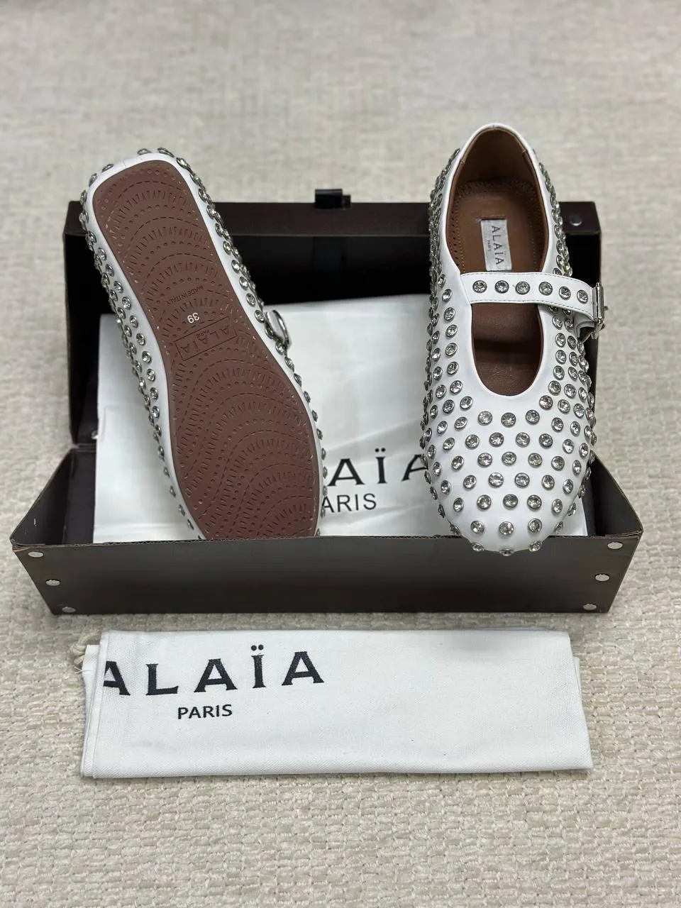 Alaia babet