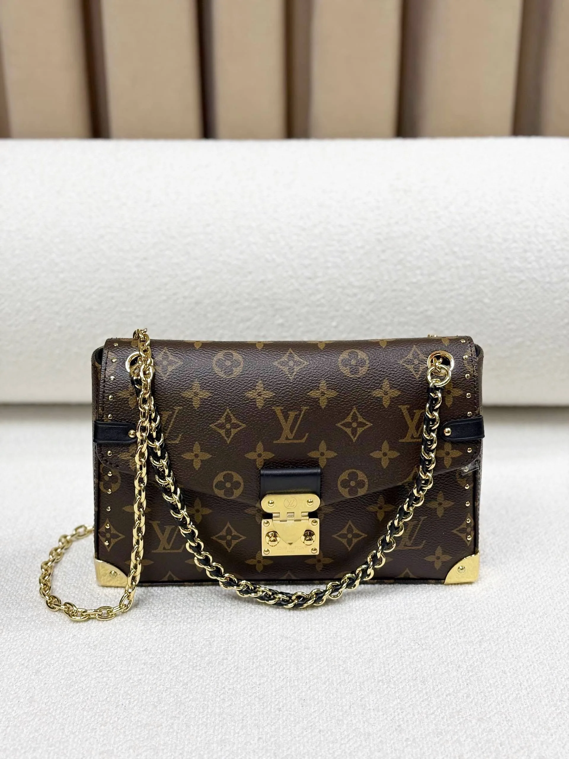 Lv Bag