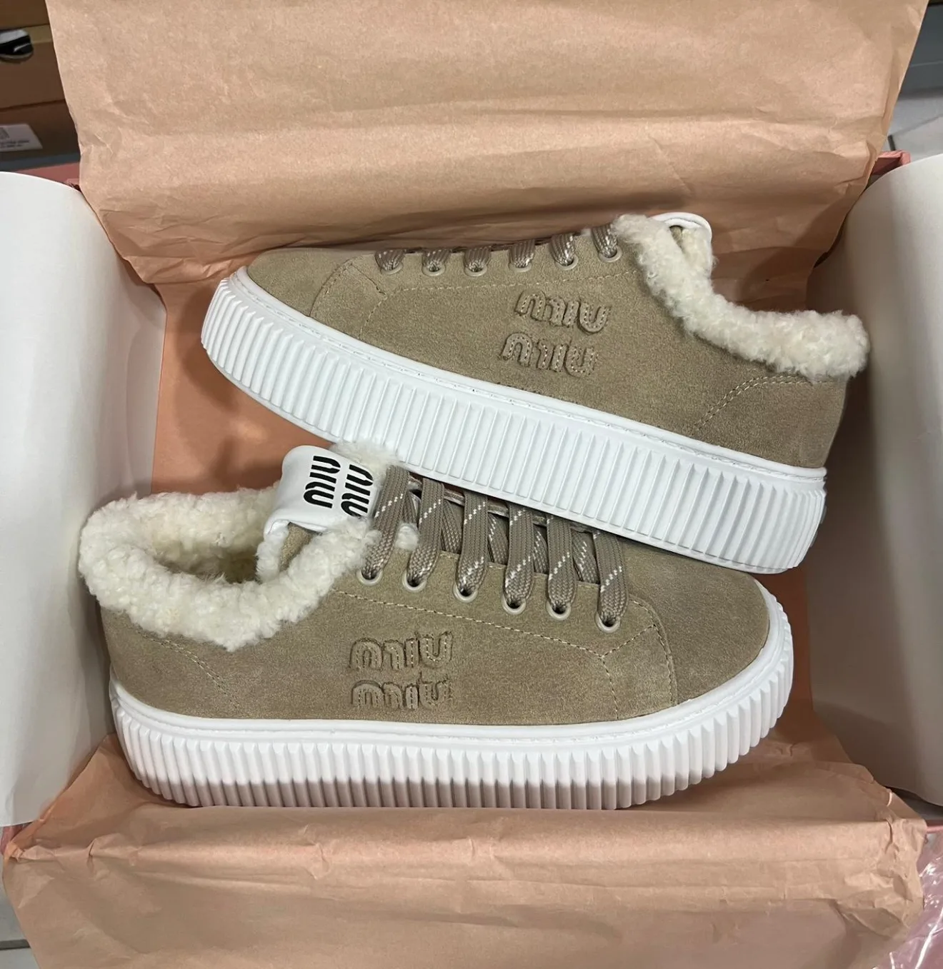 Mi mi sneaker - Beden: 41 • Renk: Varsayılan