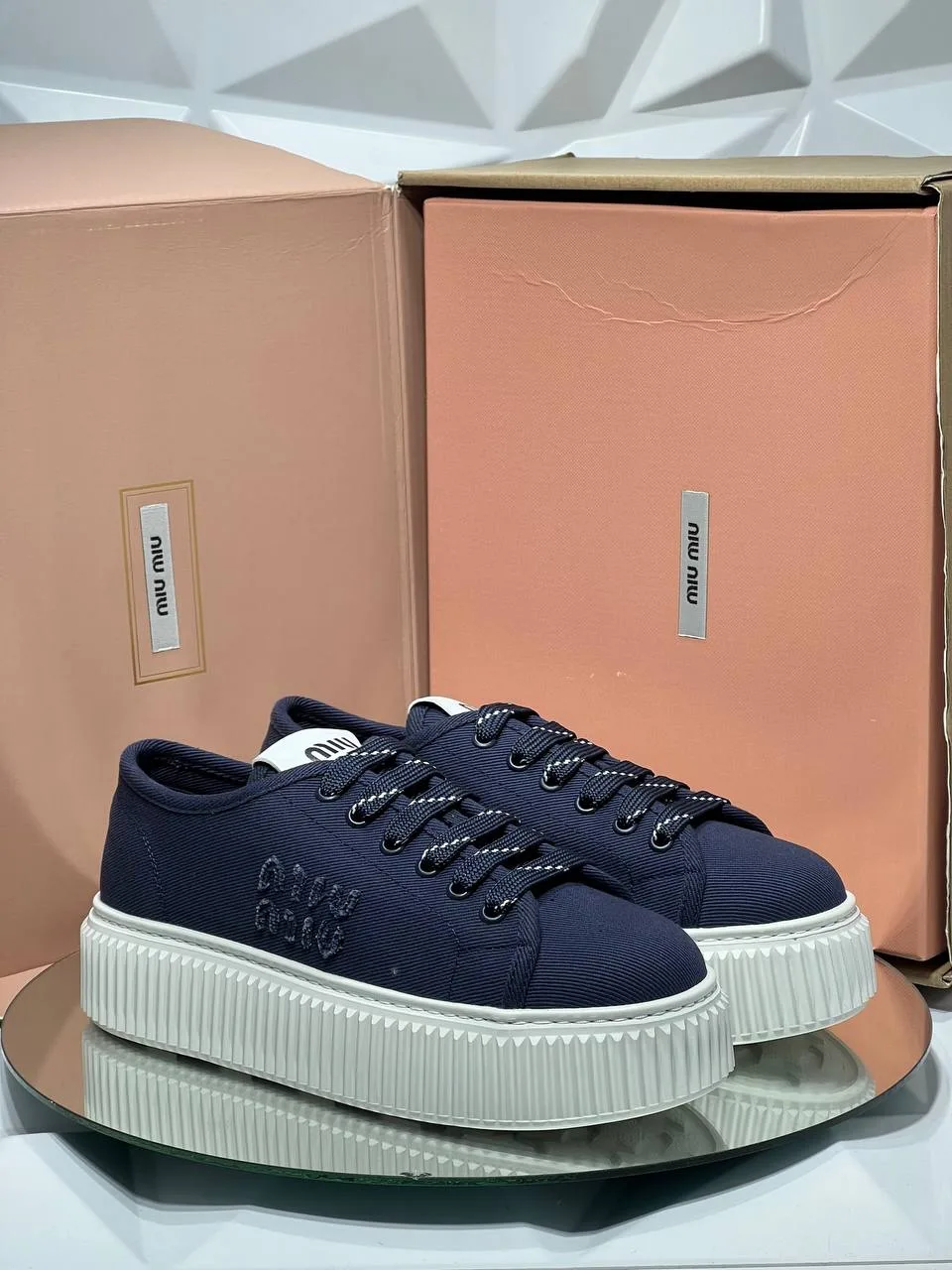 Mi mi sneaker - Beden: 36 • Renk: Varsayılan