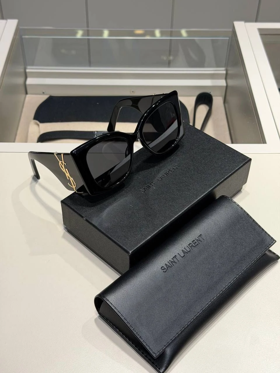 Ys sunglasses Blackk