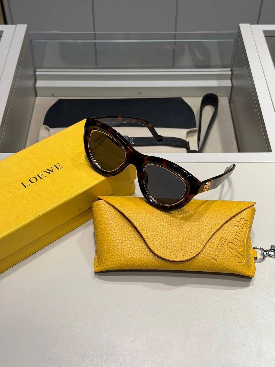 Loewe sunglasessss