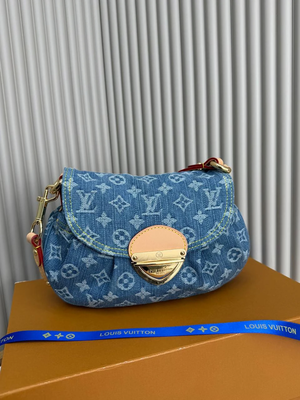Lv new jean bag