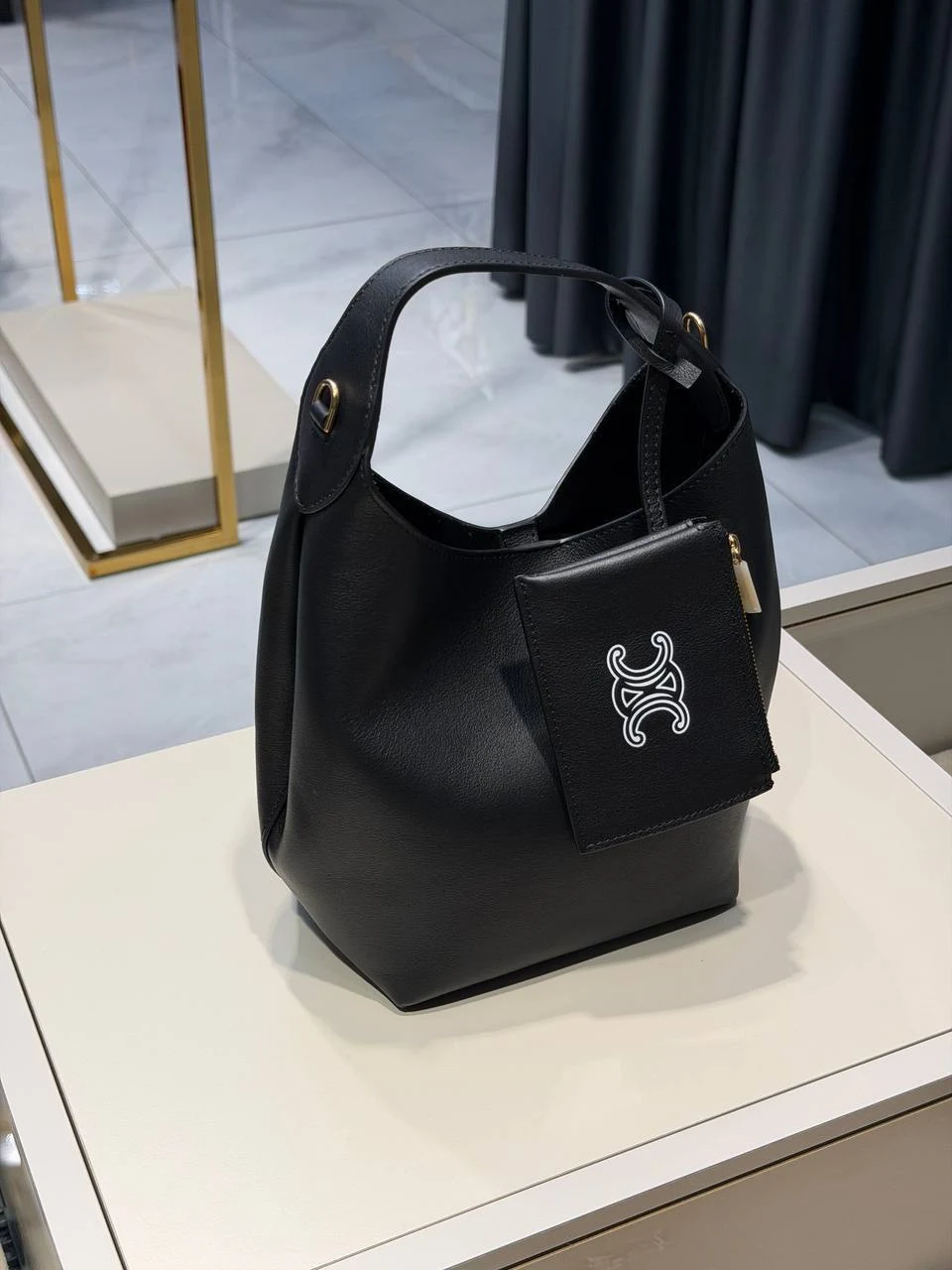 Clne new bag black