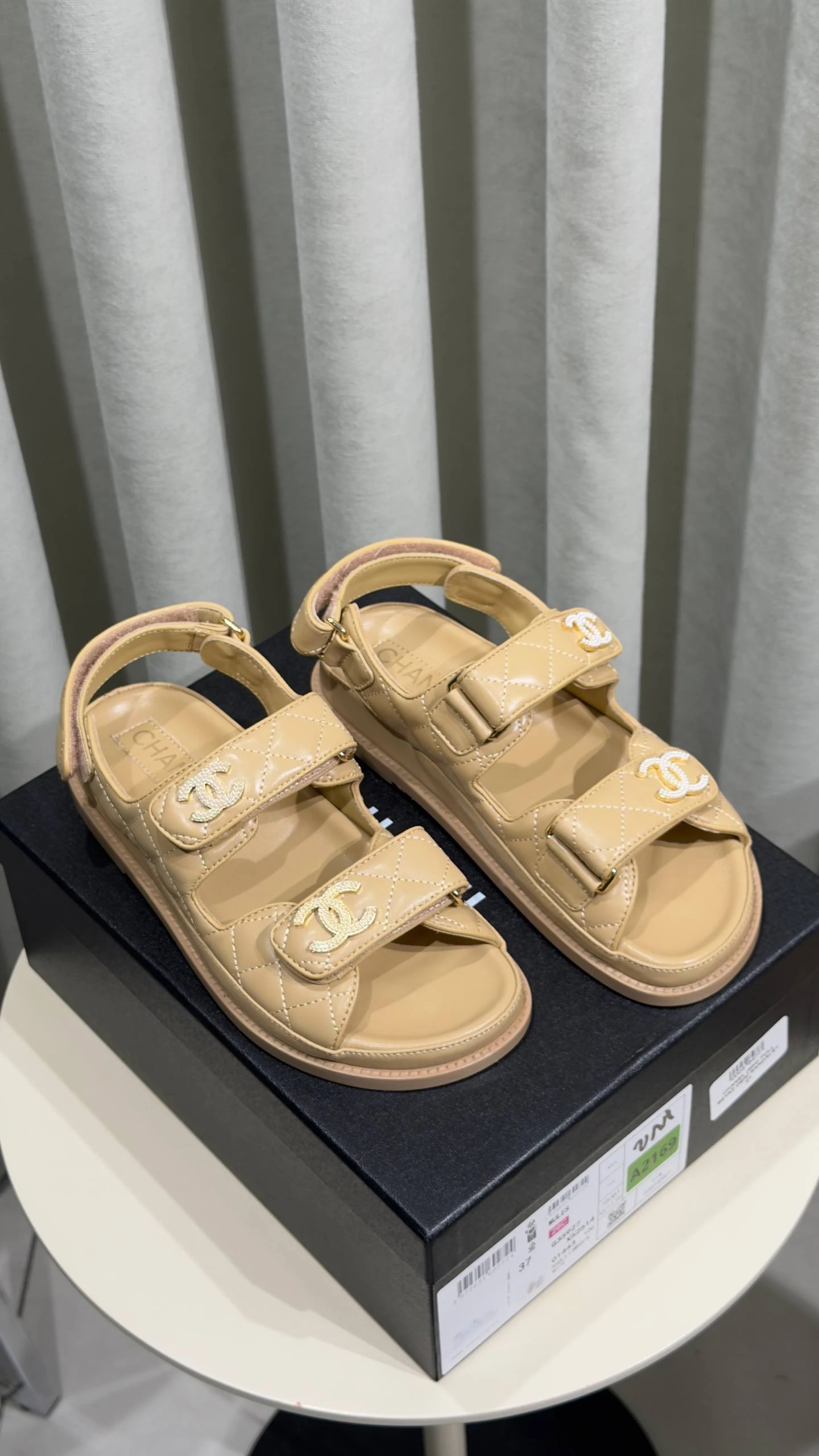 Chnl sandal bej