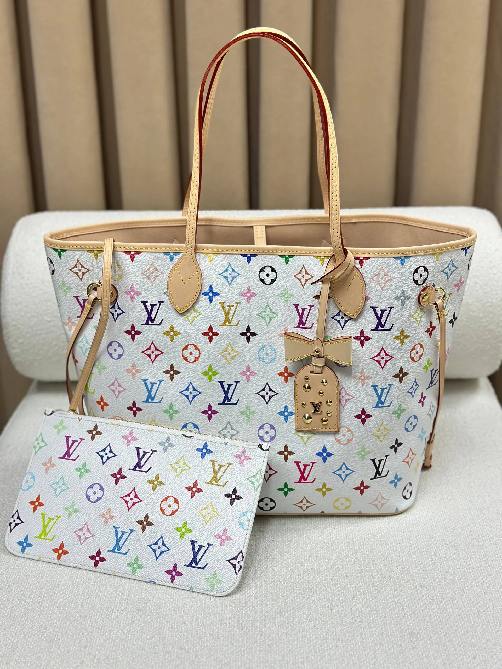 Lv neverfull bag