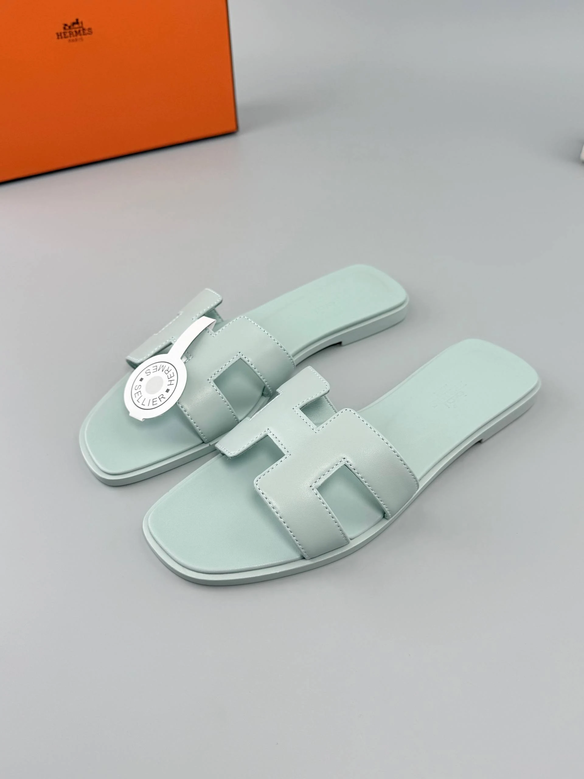 Hrms oran baby blue sandal
