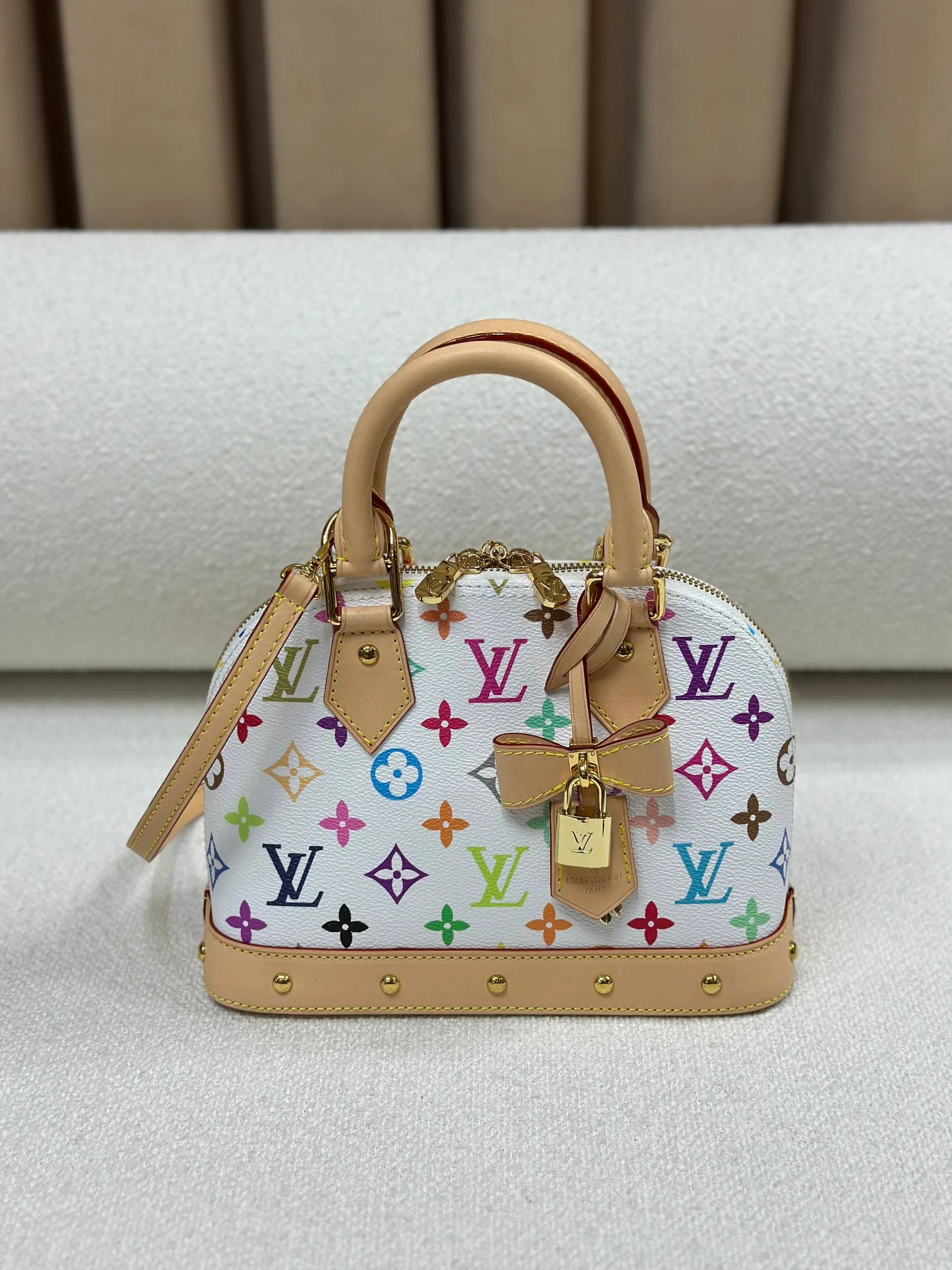 Lv Bag