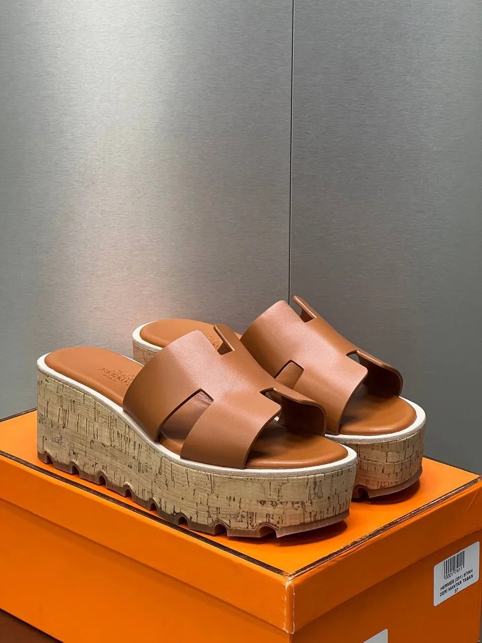 Hrms sandal