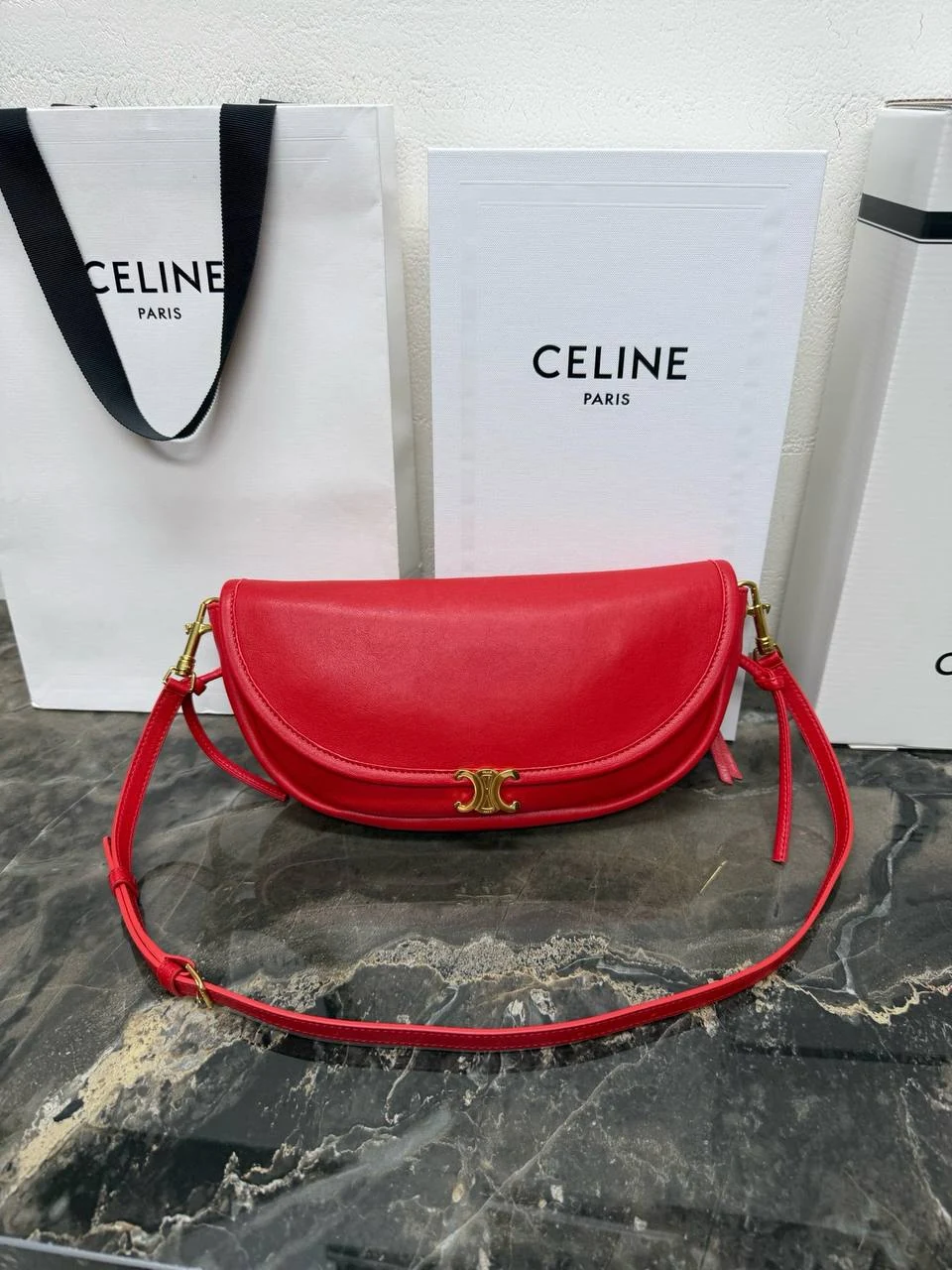 Clne red bag