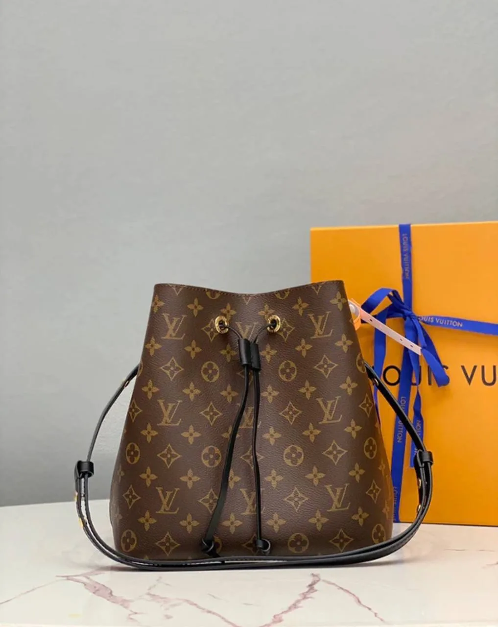 Lv Bag