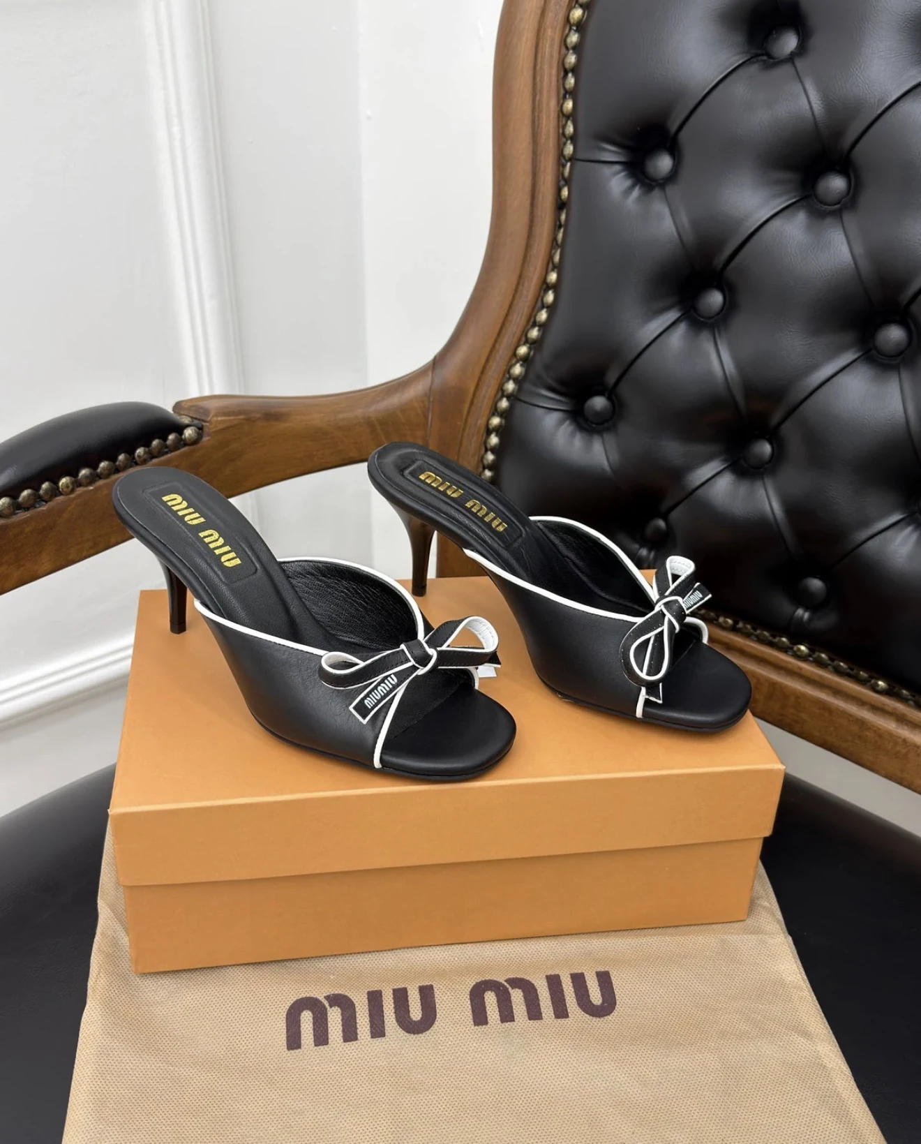 Mi mi New Black topuklu terlik