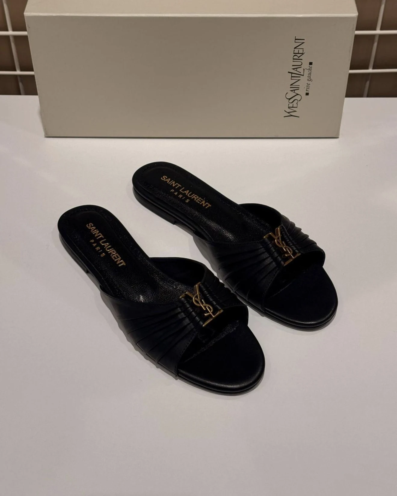 Ys New sandal