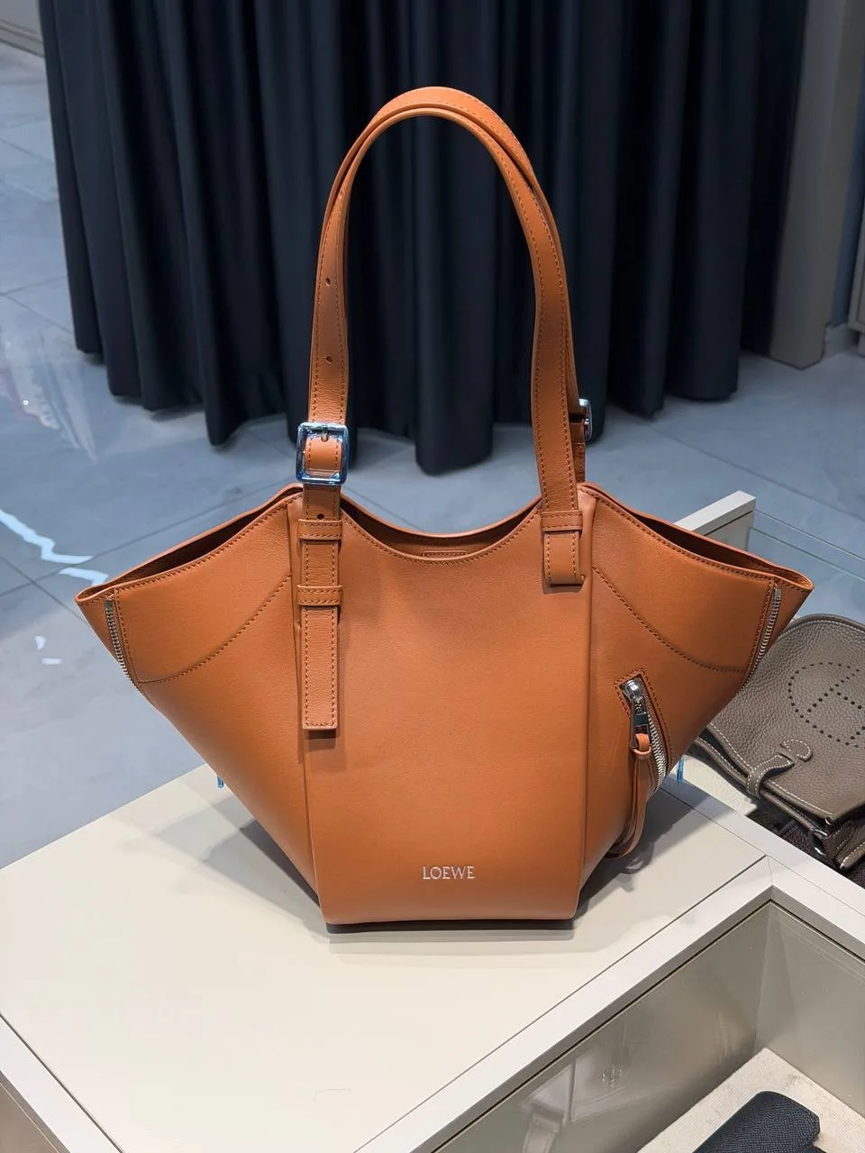 Lve bag taba