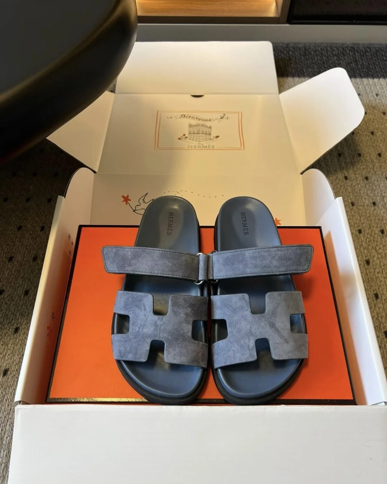 New sandal hrmsss