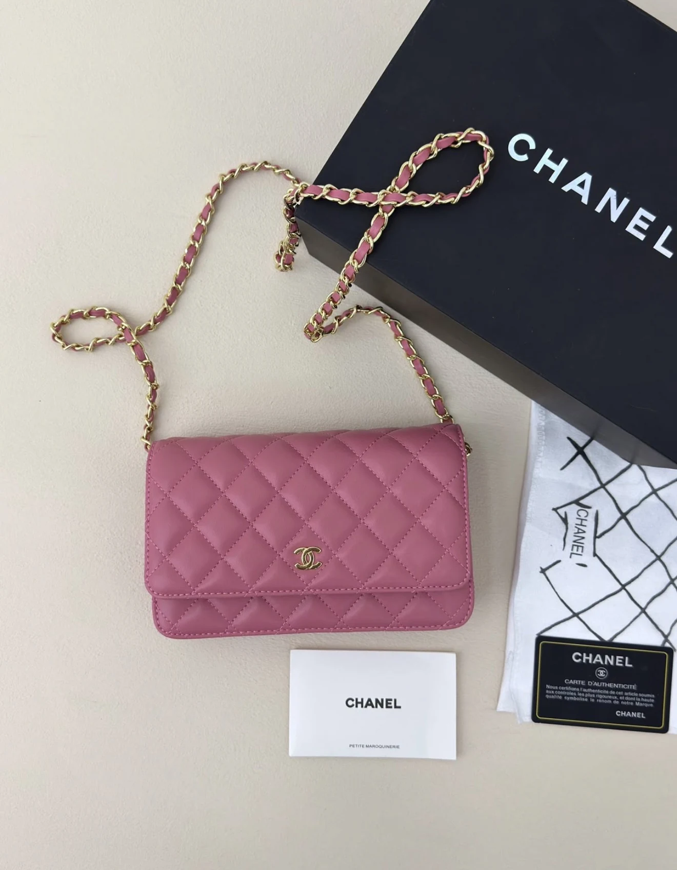 Pink Chnl bag