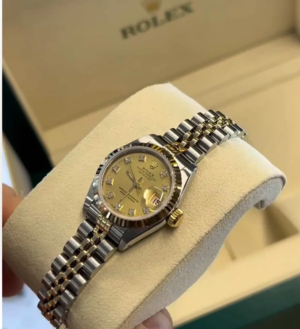 Rlx 28 mm date just saat