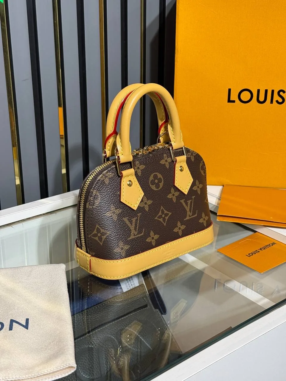 Lv Bag