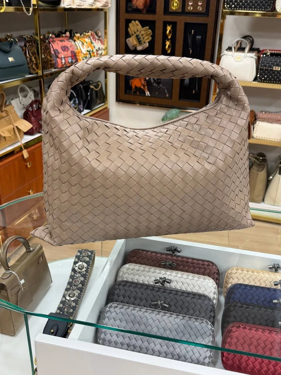 Btg hop bag medium