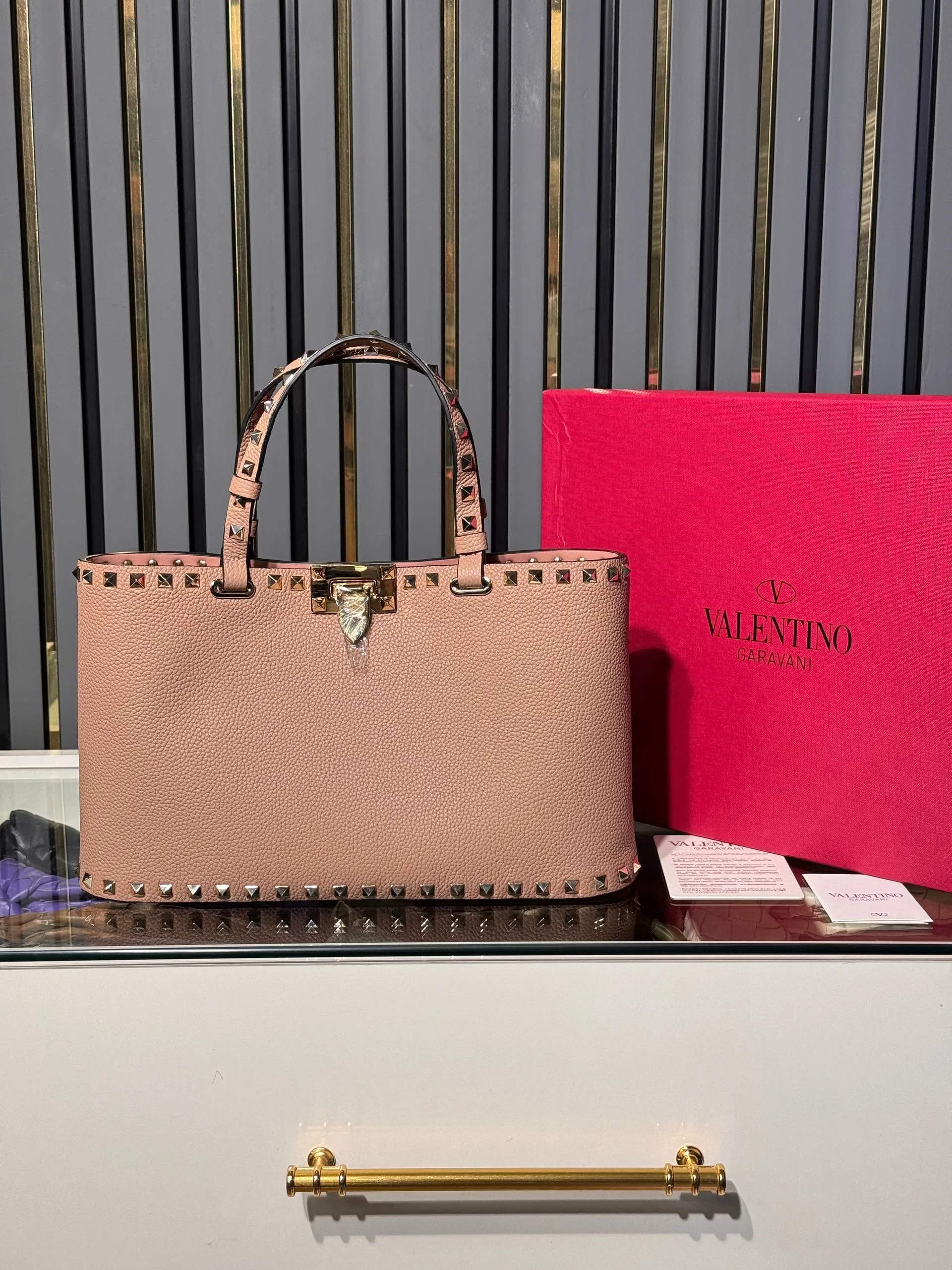 Vltn bag
