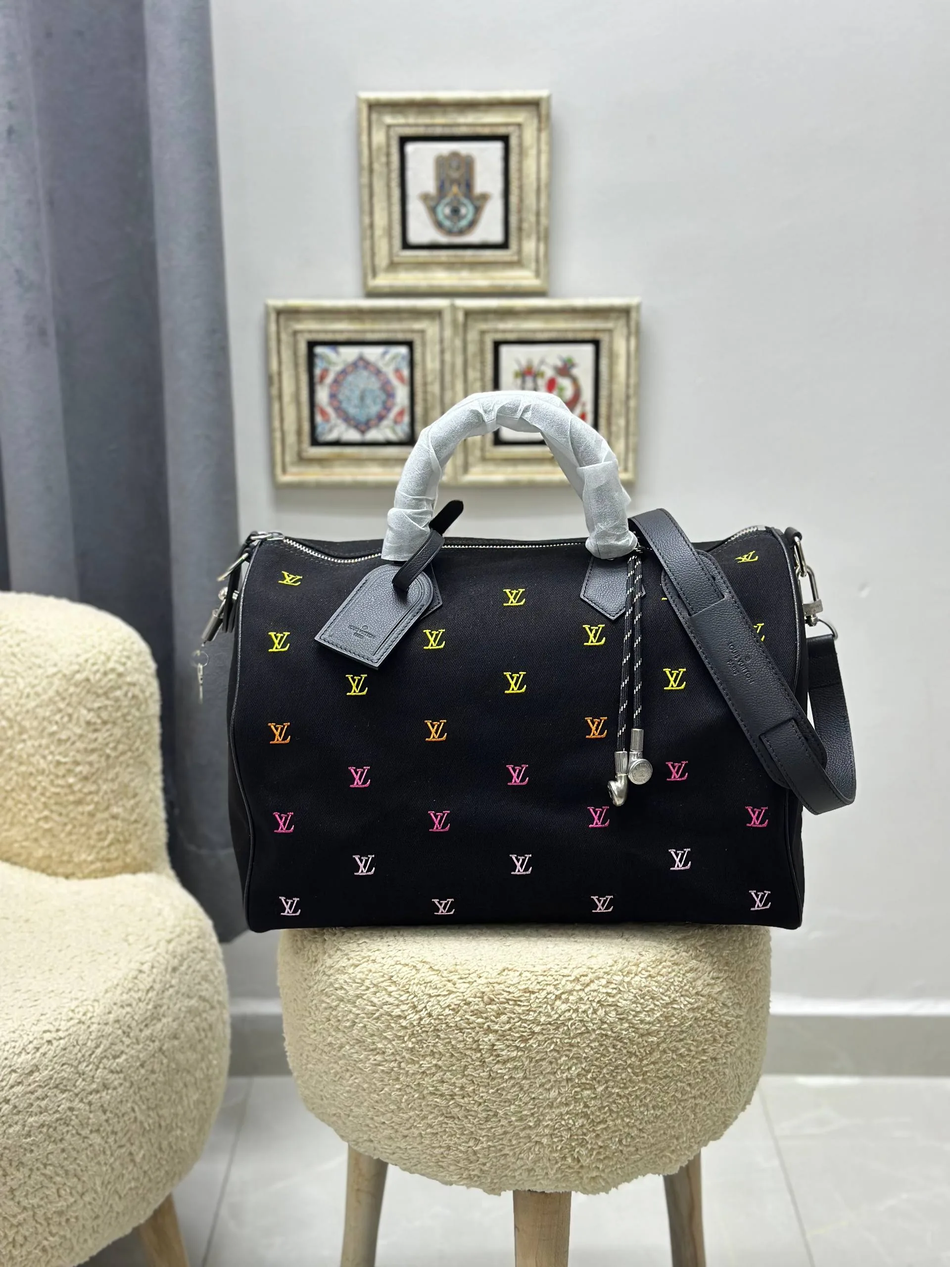 Lv Shopping bag