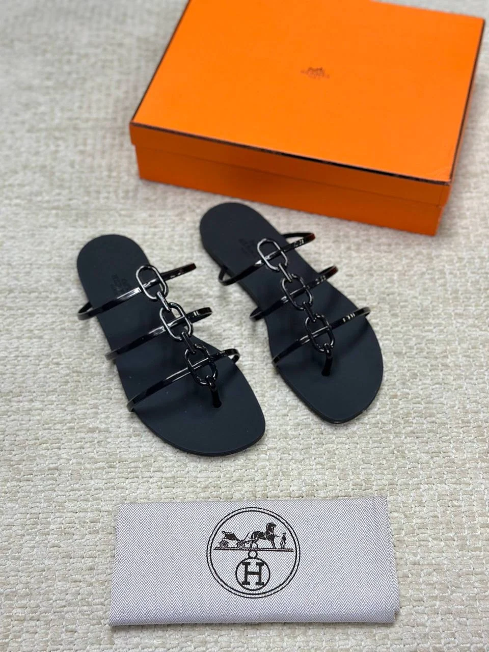 Hrms new sandal Black