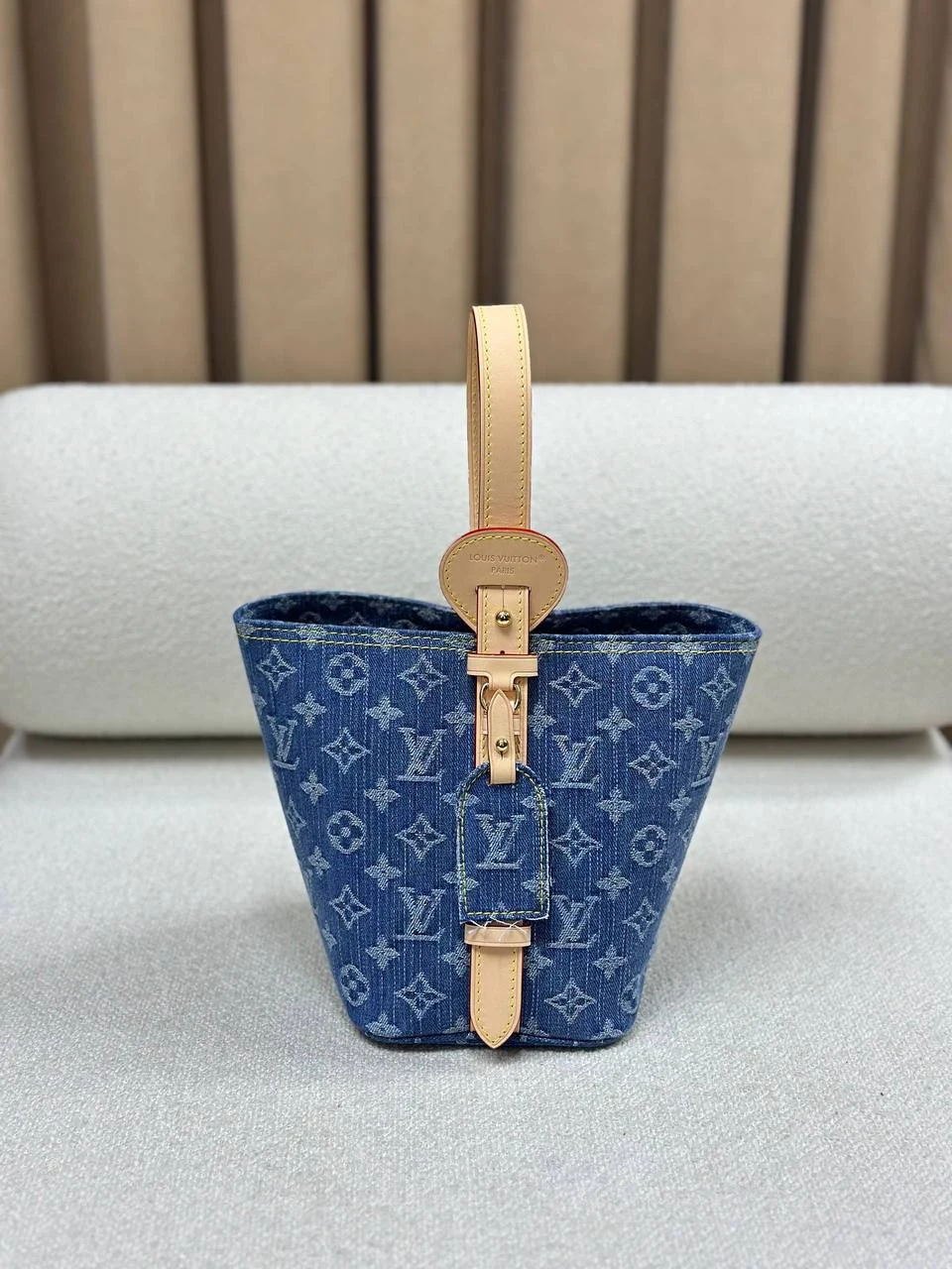 Lv jean bag new