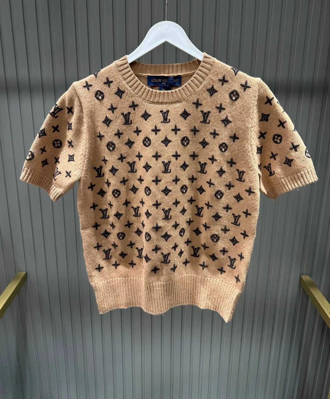 Lv new trikoo