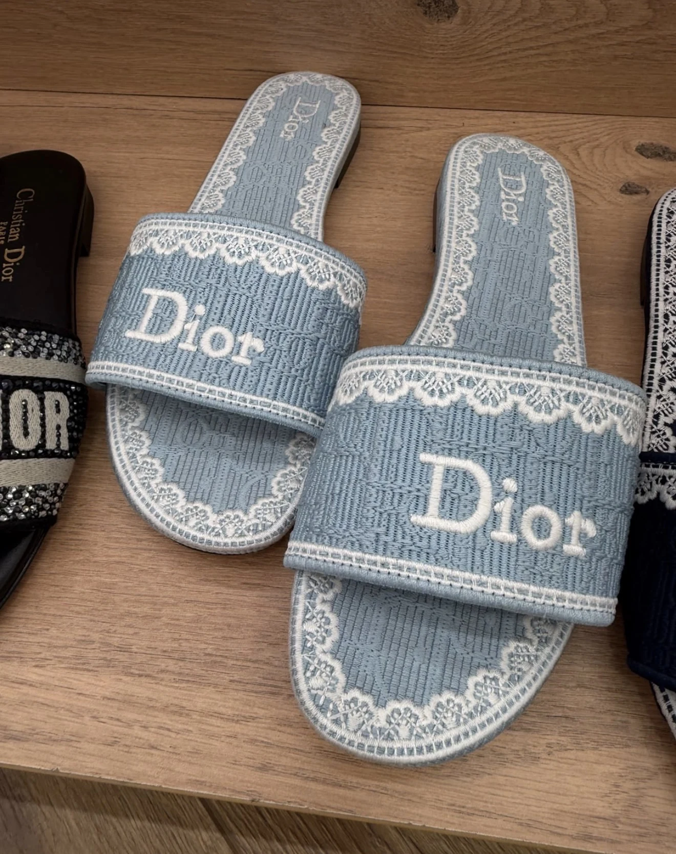 CD new blue sandal