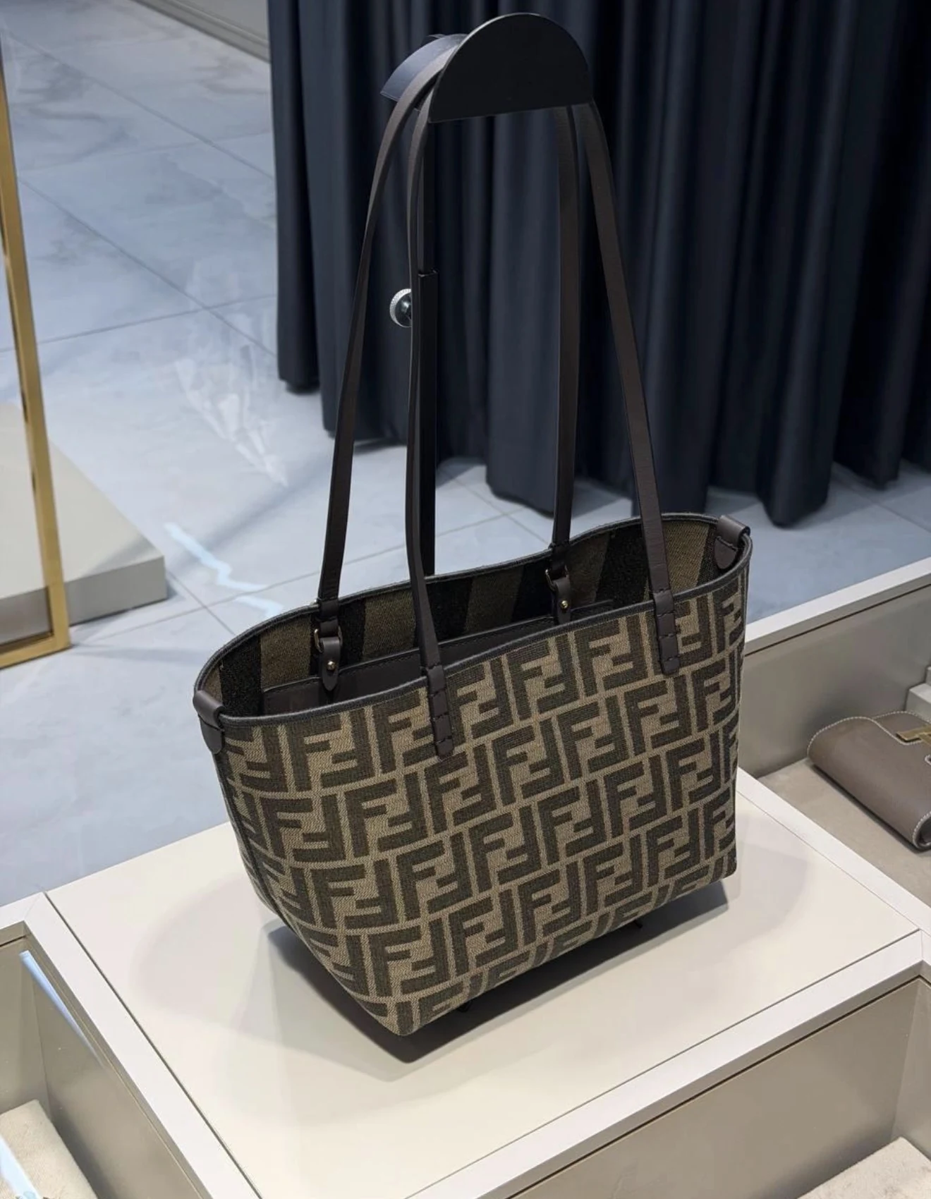 Fnd tote bag